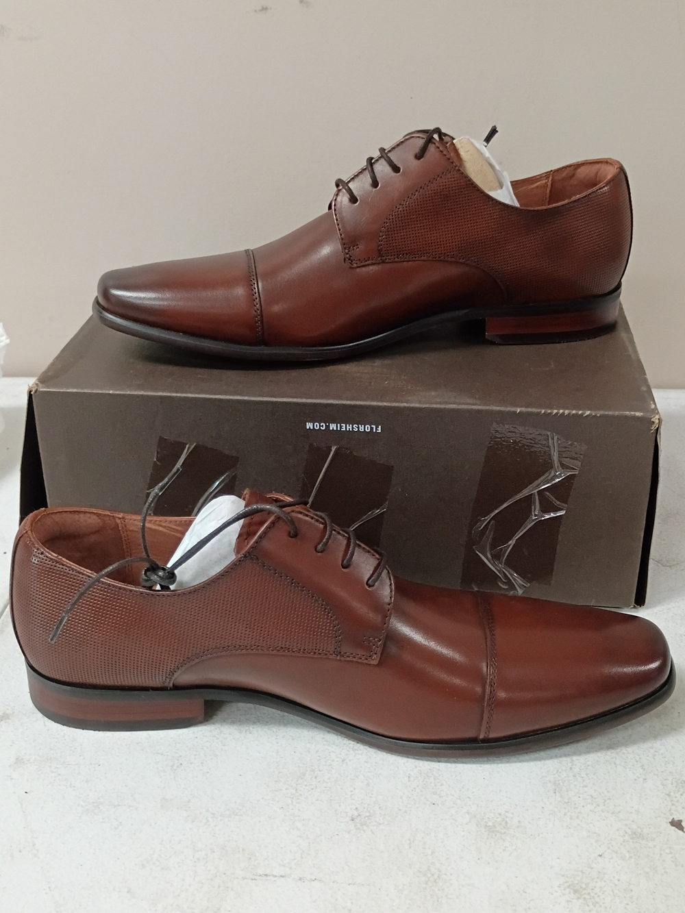 Florsheim Men's Chestnut Brown Cap-Toe Lace-Up Oxfords